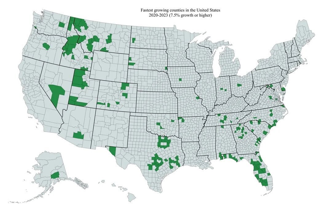 Map of the US divided by county. Counties in dark green show tremendous growth