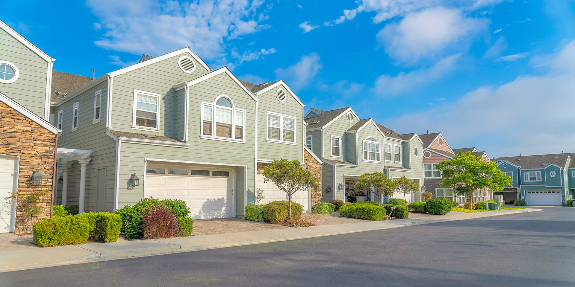 line of residential homes 